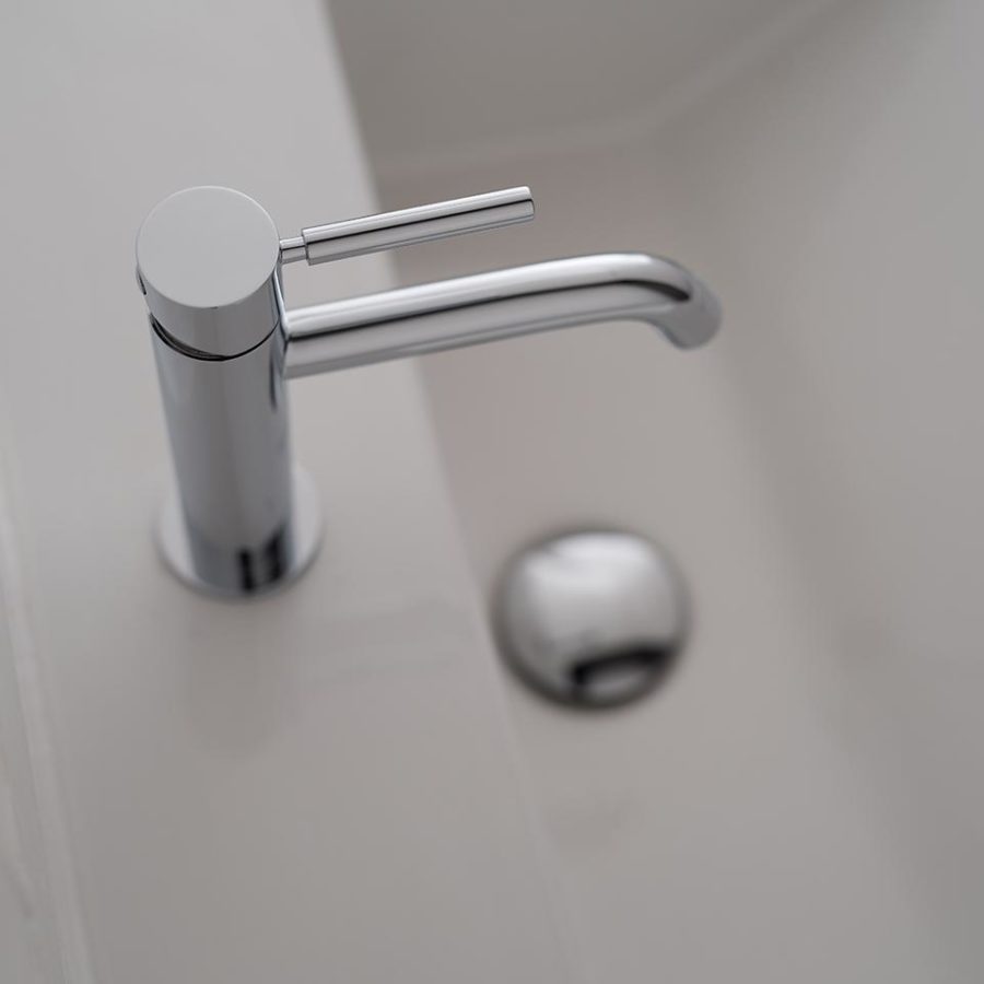 ORI-200-SB-CP Vado Origins Slimline Mono Basin Mixer Smooth Bodied Single Lever Deck Mounted Without Basin Waste 2